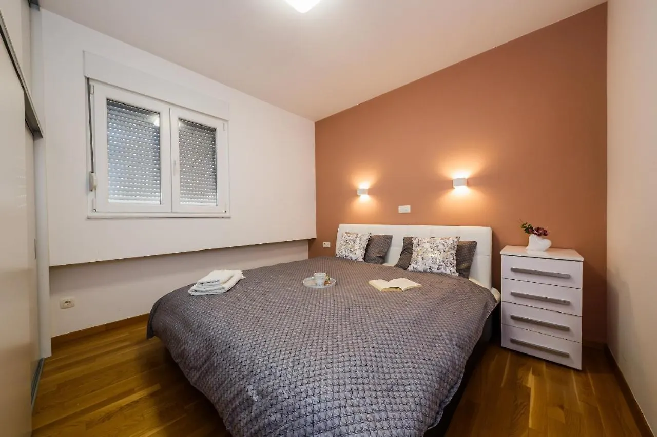 Apartment Angels Kastela 0*,  Croatia
